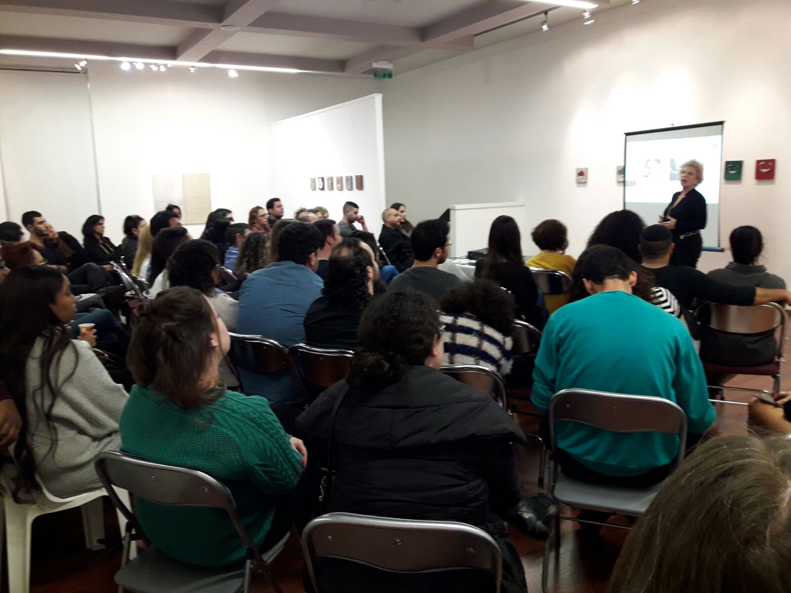 אריאלה בהרצאה למשרד הביטחון